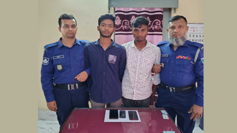 পোশাক পাল্টানোর ভিডিও ধারণ করে ব্ল্যাকমেইল, অতঃপর…