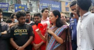 ঠাকুরগাঁওয়ে হাসপাতাল থেকে নবজাতক চুরির ২ দিনেও উদ্ধার হয়নি : শিক্ষার্থীদের প্রতিবাদ