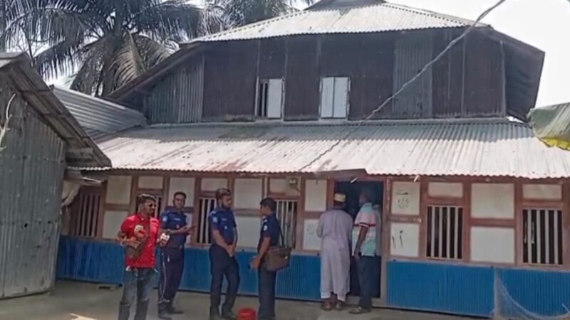 কলাপাড়ায় গভীর রাতে বসতঘর থেকে গৃহবধূ নিখোজ: জনমনে নানা প্রশ্ন হত্যা না গুম