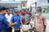 আশাশুনির সীমান্তবর্তী চম্পাফুল বাজার থেকে ভ্যানচোর আটক 