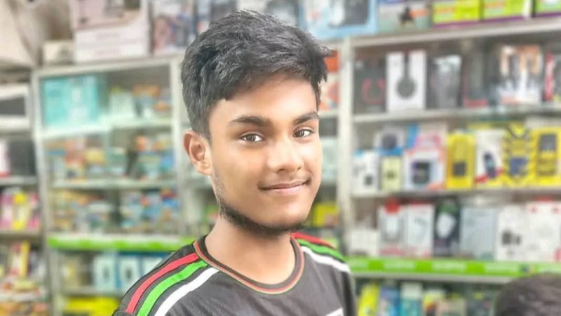 চিলমারীতে মোটরসাইকেল নিয়ন্ত্রণ হারিয়ে এক যুবকের মৃত্যু 