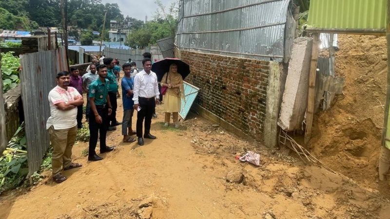অবৈধভাবে পাহাড় কাটার বিরুদ্ধে অভিযান : ১ লক্ষ টাকা জরিমানা!