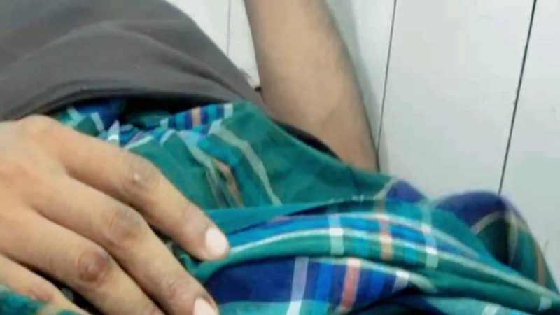 নরসিংদীর শিবপুরে ঘুমন্ত স্বামীর পুরুষাঙ্গ কেটে ফেলেন স্ত্রী।