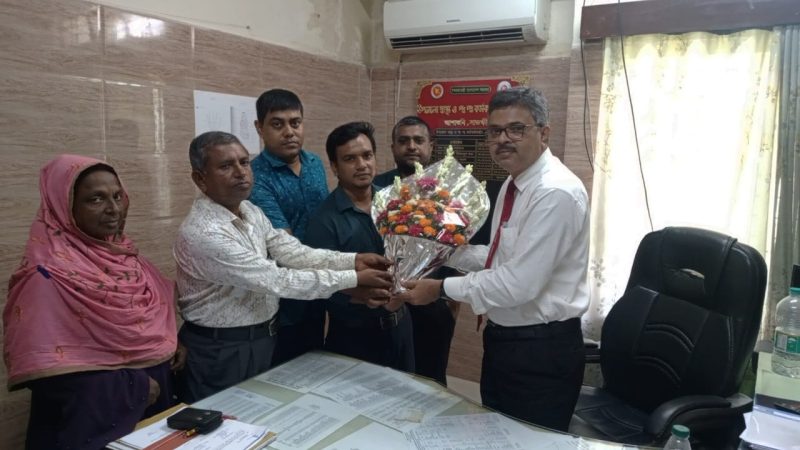 আশাশুনি স্বাস্থ্য কমপ্লেক্সে স্বাস্থ্য ও পঃপঃ কর্মকর্তা হিসেবে ডাঃ নীতিশ চন্দ্র গোলদারের যোগদান
